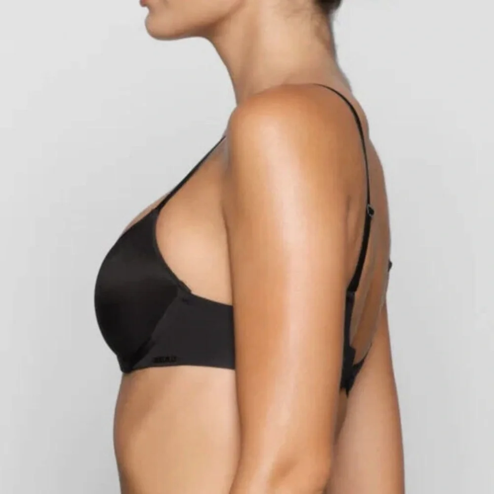 SKIMS Weightless Demi Bra ONYX (42DDD)‎ Style#:BR-DEM-1893 - Picture 3 of 6